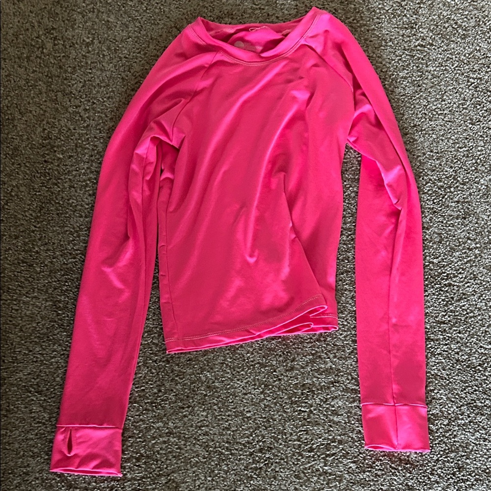 Women's Long Sleeve Active Tee in Hot Pink